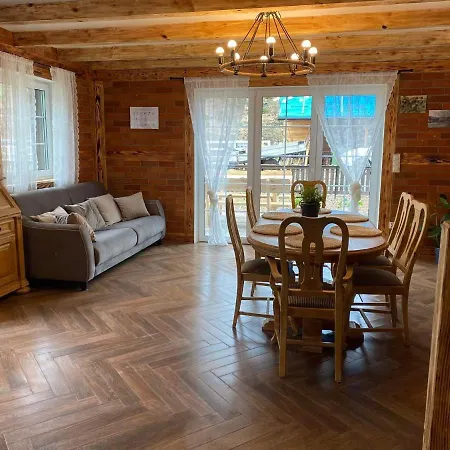 Kocanka W Lesie, Przy Jeziorze W Kaszubskiej Wenecji, Na Gwizdowce *