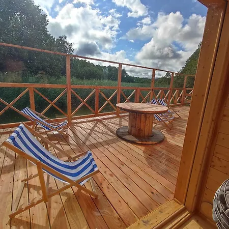 Kocanka W Lesie, Przy Jeziorze W Kaszubskiej Wenecji, Na Gwizdowce