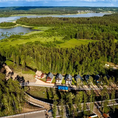 Kocanka W Lesie, Przy Jeziorze W Kaszubskiej Wenecji, Na Gwizdowce