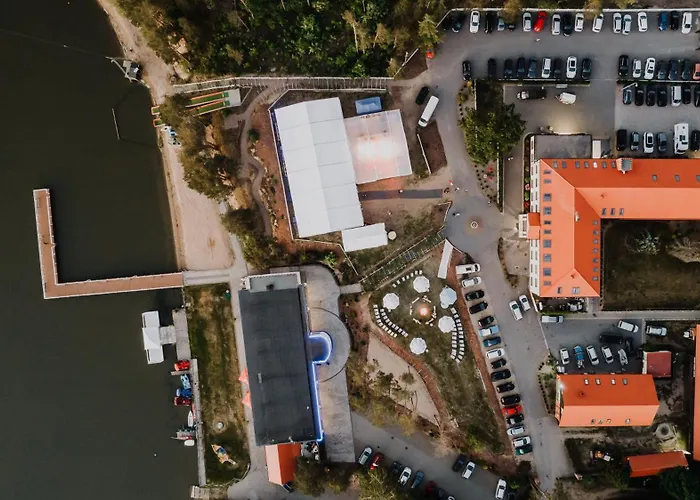 Kocanka W Lesie, Przy Jeziorze W Kaszubskiej Wenecji, Na Gwizdowce Tatil Evi Zalakowo